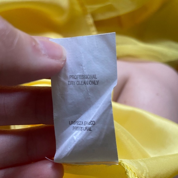 City Triangle short formal dress - Picture 8 of 8